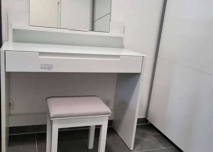 Schwarzwaldsuite Mit Panorama Waldblick Apartment Enzklosterle